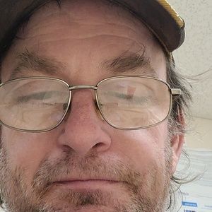 Meet your Posher, Wayne